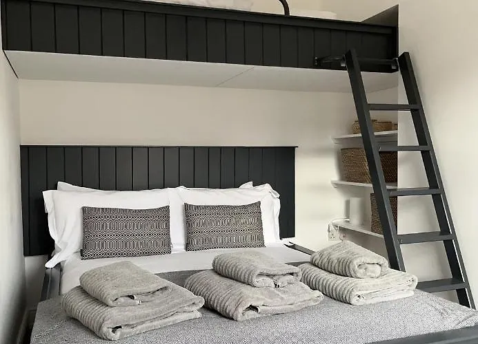 Best - Alma Holiday home York